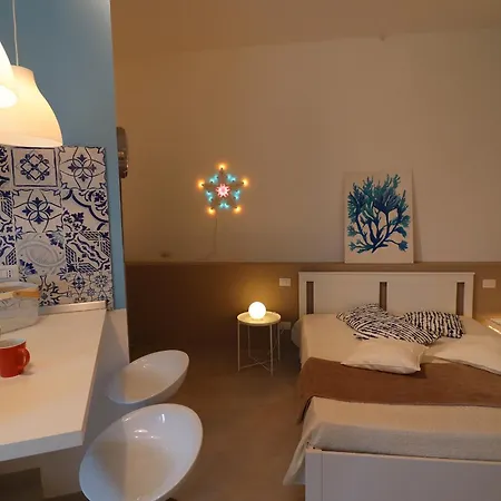 Maya A Apartment