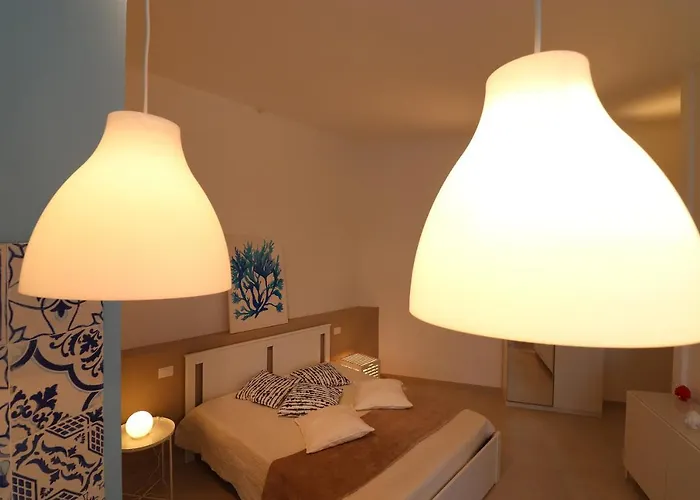 Maya A Отранто